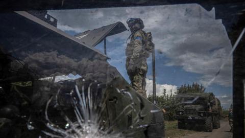 Russian Forces Capture Two Ukrainian Soldiers in Sumy Region Amid Drug Seizure