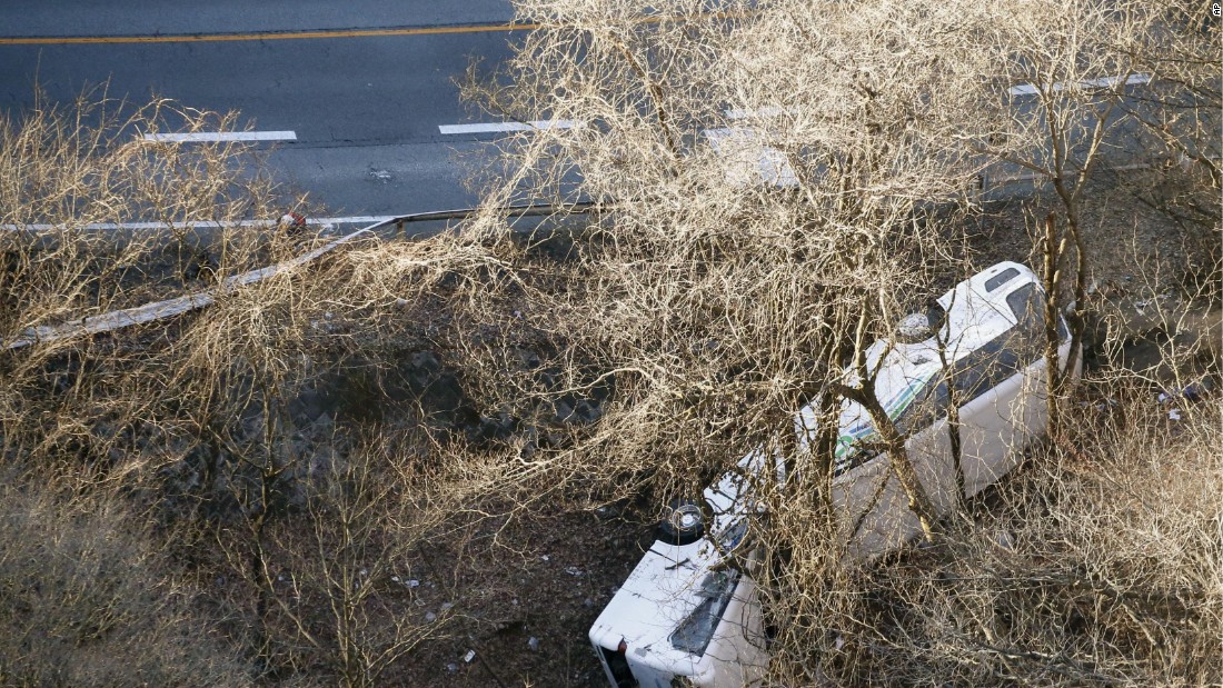 Japanese School Bus Accident Claims One Life, Injures 26