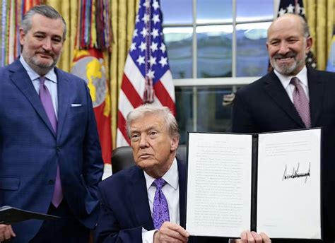 Trump Abandons AI Regulation Decree Amid Silicon Valley Interventions