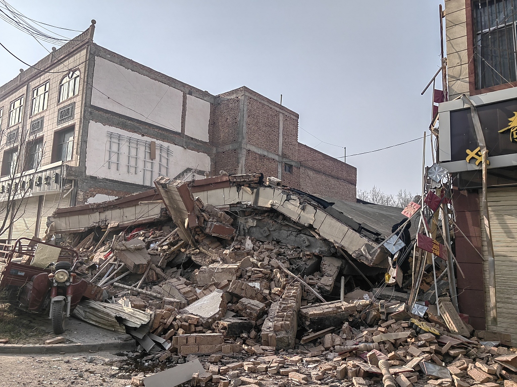 China Earthquake Claims Two Lives, Leaves One Person Missing