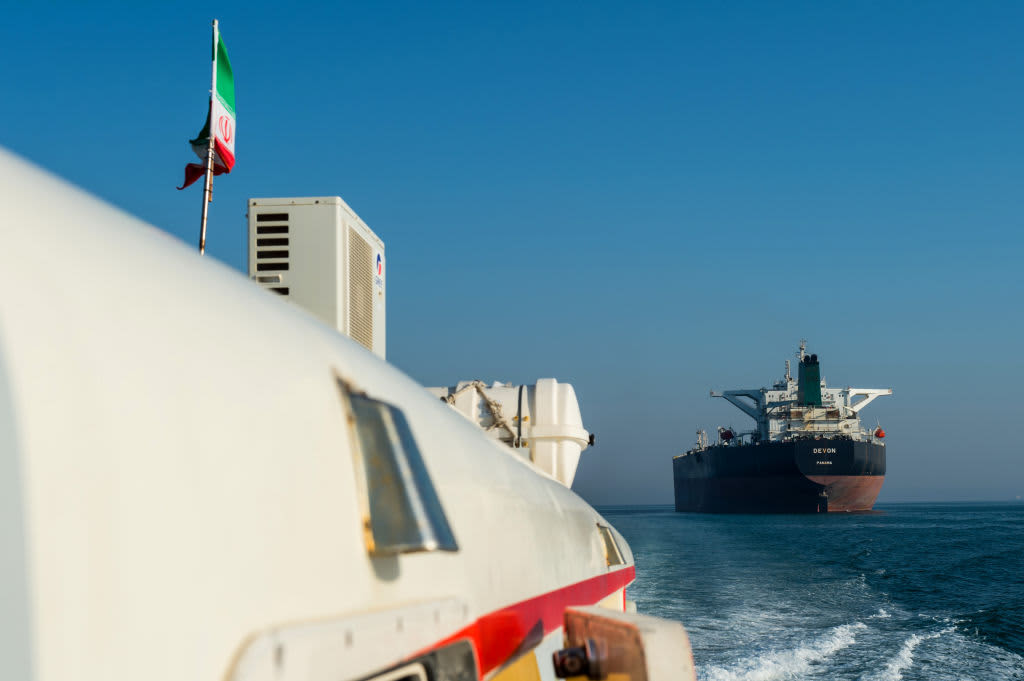 Iraq Offers Deep Discounts on Oil Shipments to Facilitate Strait of Hormuz Passages